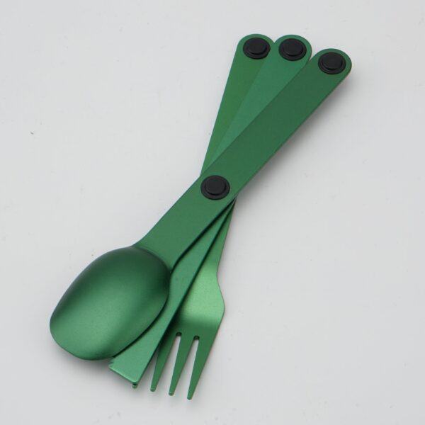 Magnetic Portable Camping Cutlery Set - Image 5