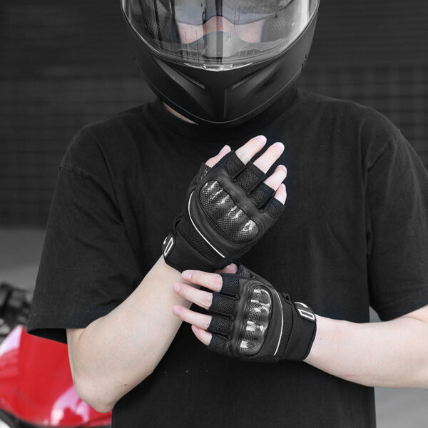 Men's Fingerless Mesh Gloves - Image 2