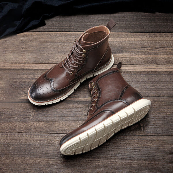 Racing Dawn Men's Brogue Boots - Image 2